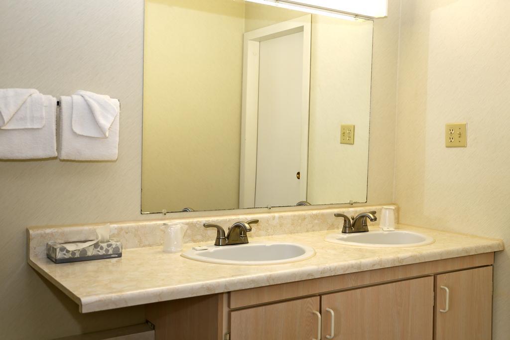 Arrowhead Inn Huntsville Habitación foto
